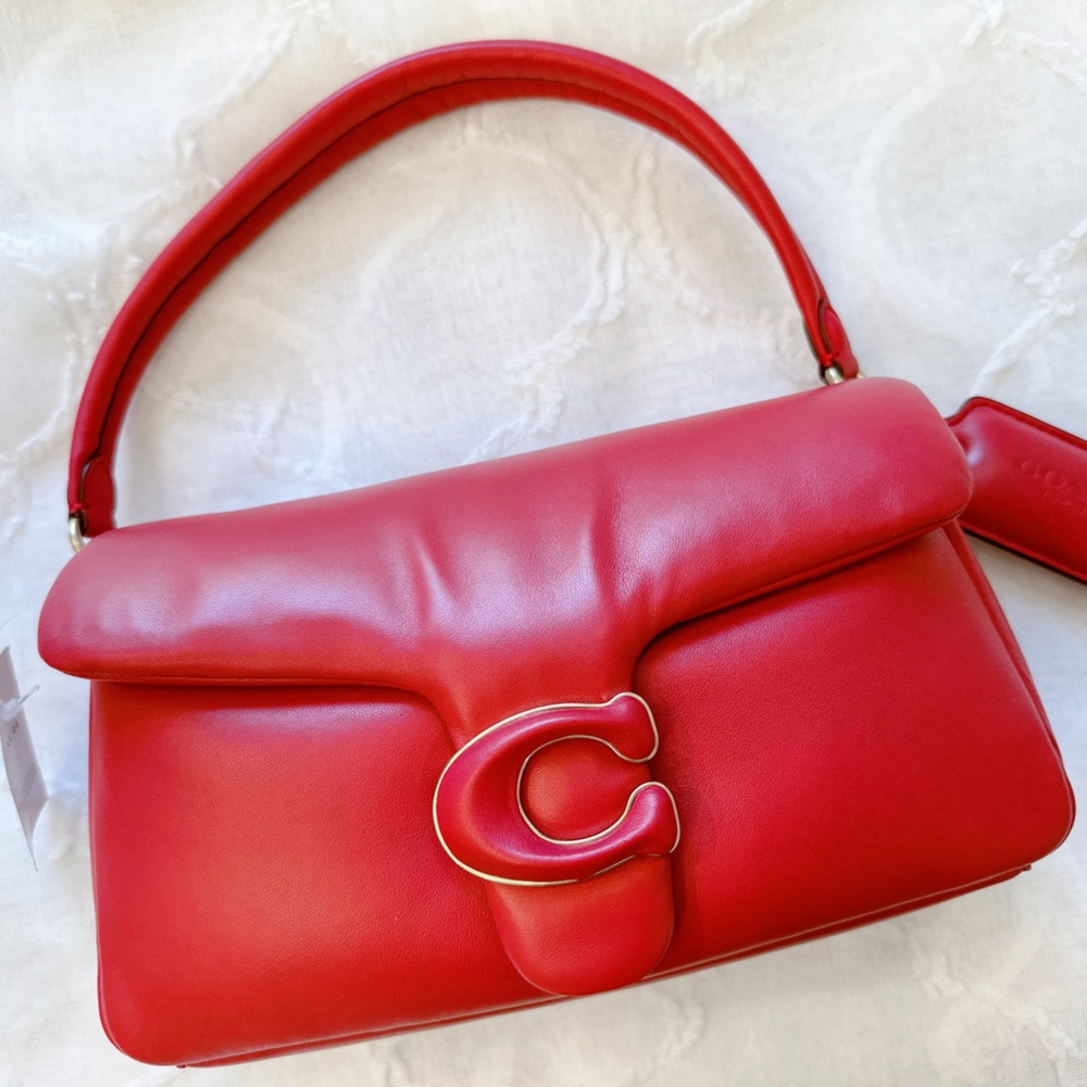NWT Coach Pillow Tabby 26 Red Apple C0772 - Picture 9 of 12